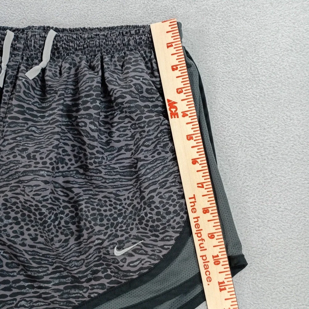 Nike Womens Tempo Running Shorts Grey Leopard Print Medium Dri-FIT